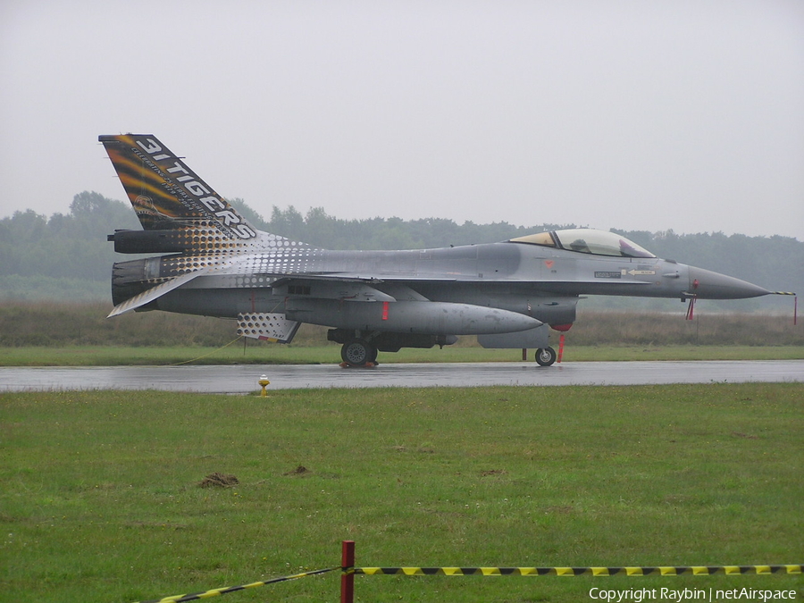 Belgian Air Force General Dynamics F-16AM Fighting Falcon (FA-87) | Photo 546073
