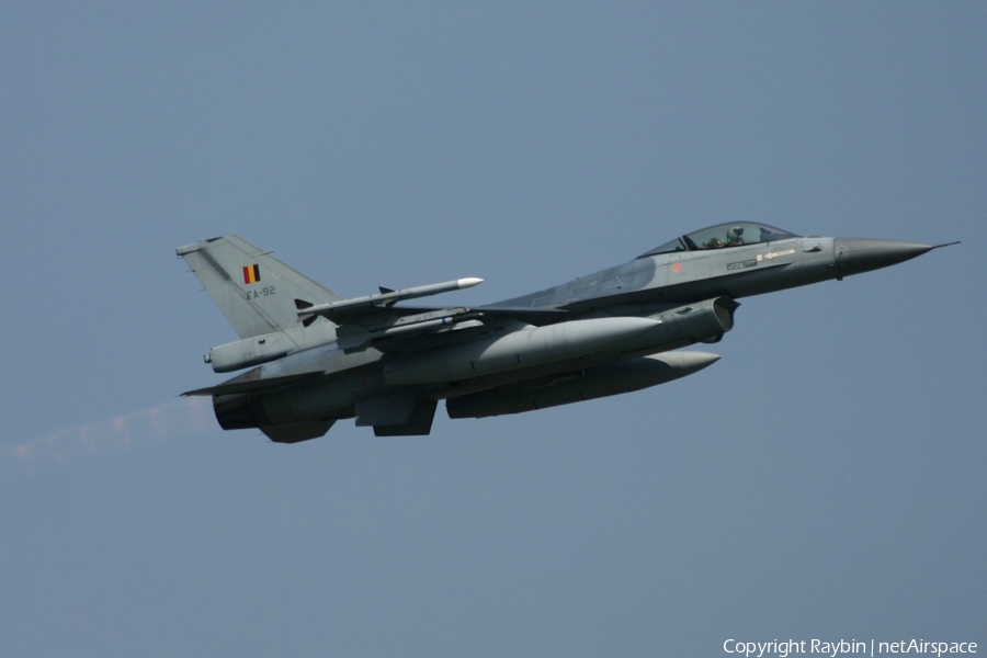 Belgian Air Force General Dynamics F-16AM Fighting Falcon (FA-92) | Photo 550930