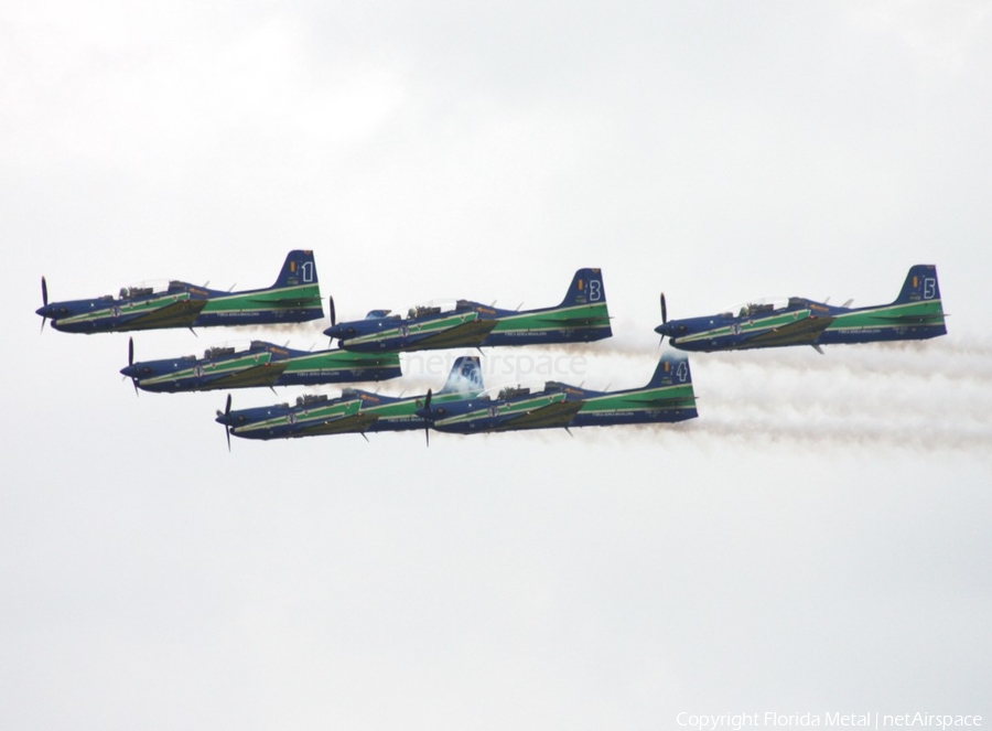 Brazilian Air Force (Forca Aerea Brasileira) Embraer EMB-312A Tucano T-27 (FAB1435) | Photo 583202