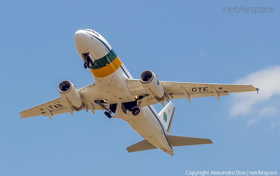 Brazilian Air Force (Forca Aerea Brasileira) Airbus A319-133X CJ (VC-1A) (FAB2101) | Photo 531485