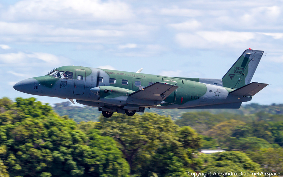 Brazilian Air Force (Forca Aerea Brasileira) Embraer C-95CM Bandeirante (FAB2332) | Photo 576804