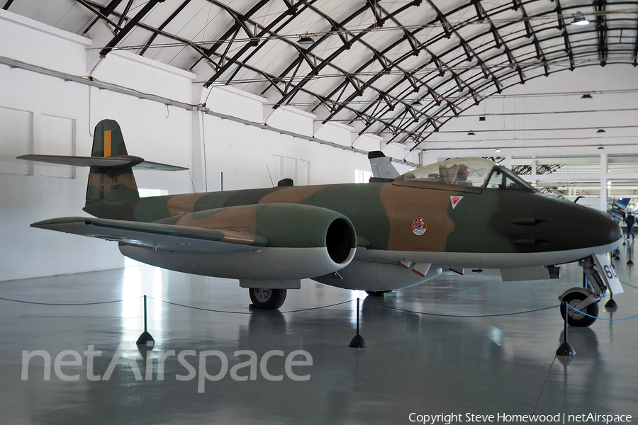 Brazilian Air Force (Forca Aerea Brasileira) Gloster F-8 Meteor (FAB4460) | Photo 566440