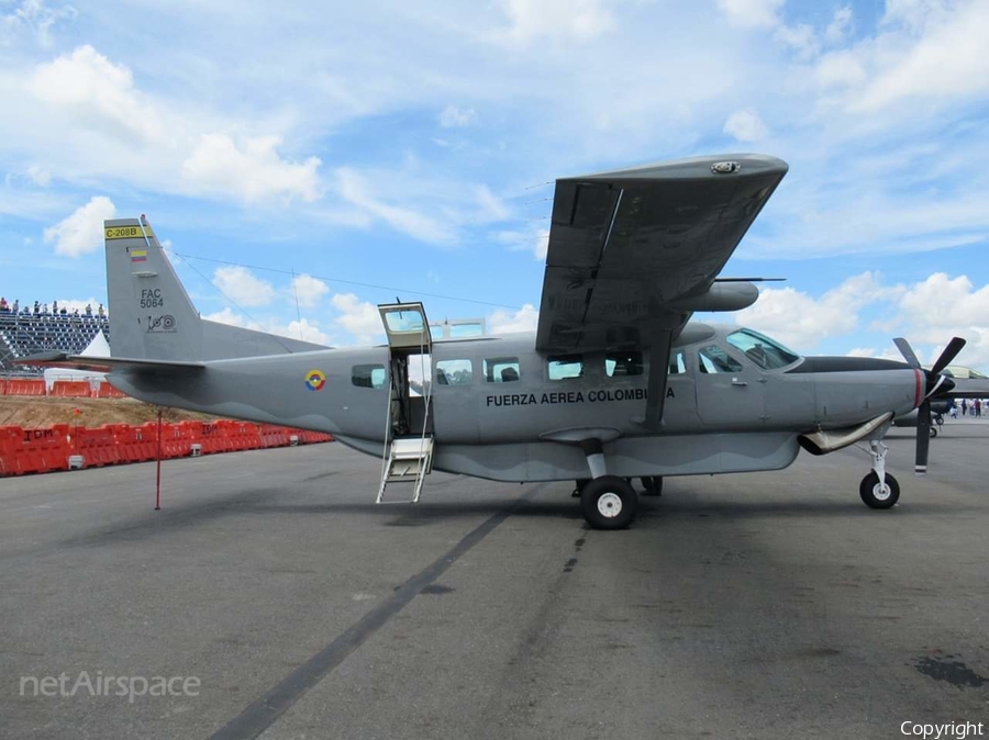 Colombian Air Force (Fuerza Aerea Colombiana) Cessna 208B Grand Caravan (FAC5064) | Photo 350860