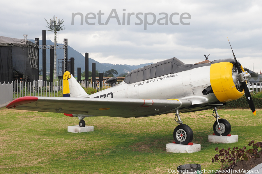 Colombian Air Force (Fuerza Aerea Colombiana) North American AT-6D Texan (FAC772) | Photo 670942