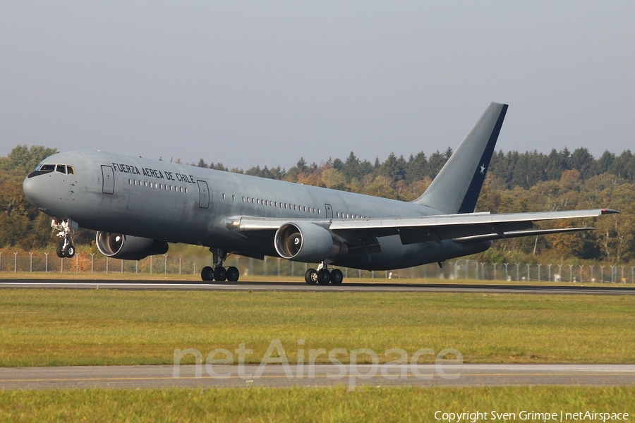 Chilean Air Force (Fuerza Aerea De Chile) Boeing 767-3Y0(ER) (985) | Photo 268742