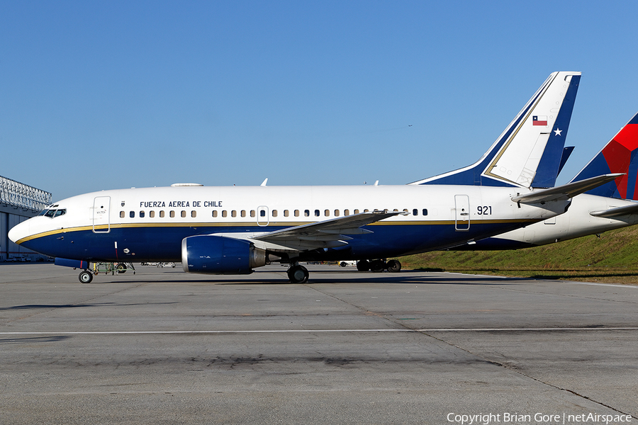 Chilean Air Force (Fuerza Aerea De Chile) Boeing 737-58N (921) | Photo 100445