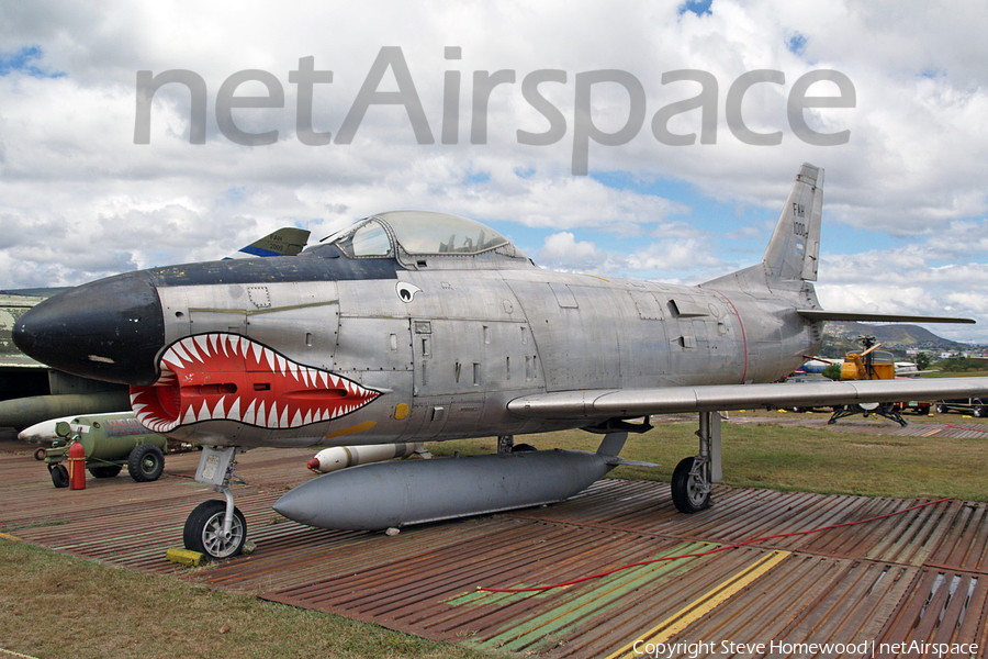 Honduran Air Force (Fuerza Aerea Hondurena) North American F-86K Sabre (FAH1000) | Photo 51609