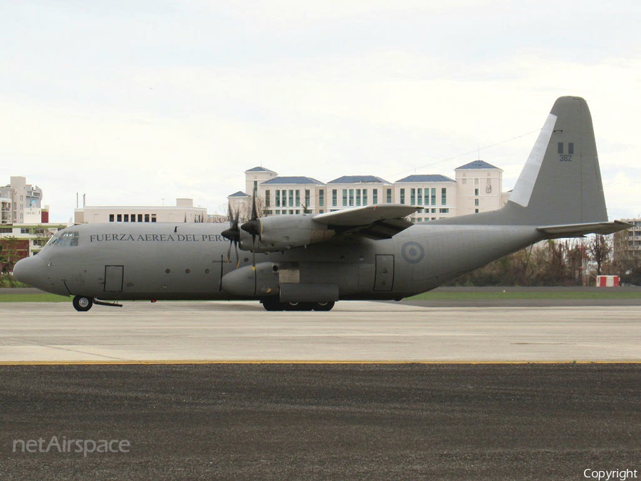 Peruvian Air Force (Fuerza Aerea del Peru) Lockheed L-100-20 (Model 382E/F) Hercules (382) | Photo 193177