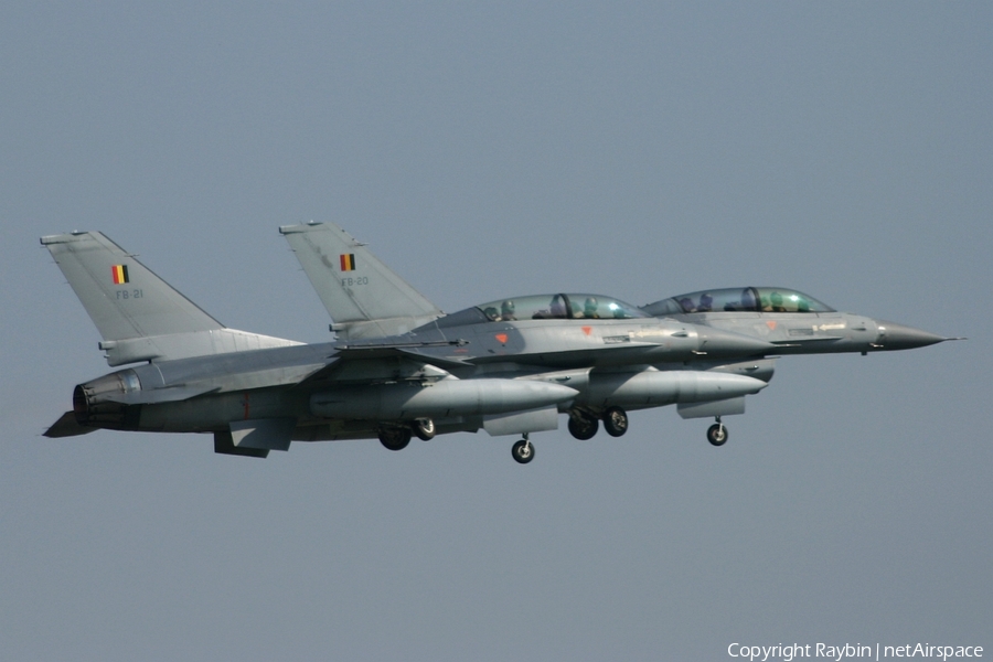 Belgian Air Force General Dynamics F-16BM Fighting Falcon (FB-20) | Photo 550944