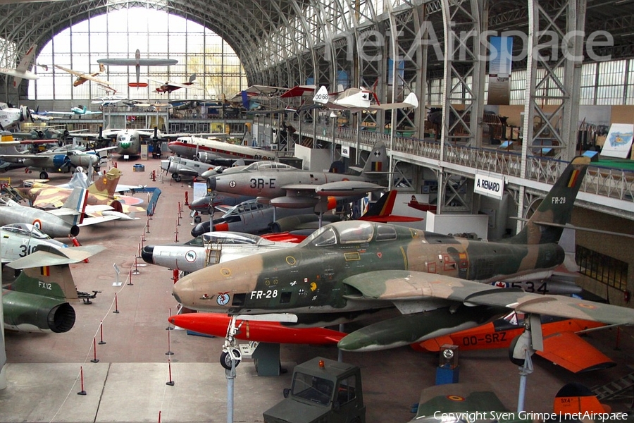 Belgian Air Force Republic F-84F Thunderstreak (FR-28) | Photo 130577
