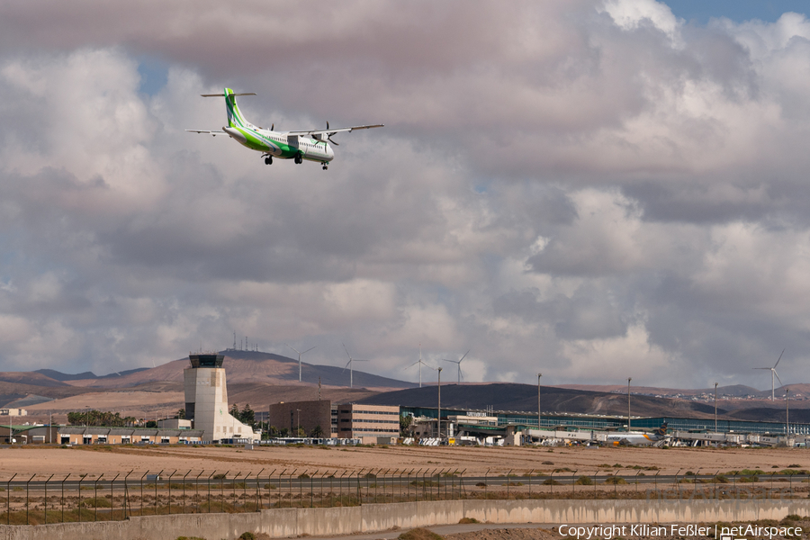 Aviation photo 573675