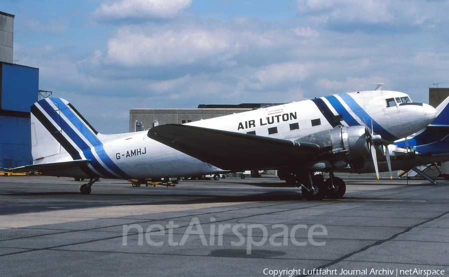 Air Luton Douglas DC-3C-S1C3G (G-AMHJ) | Photo 401191