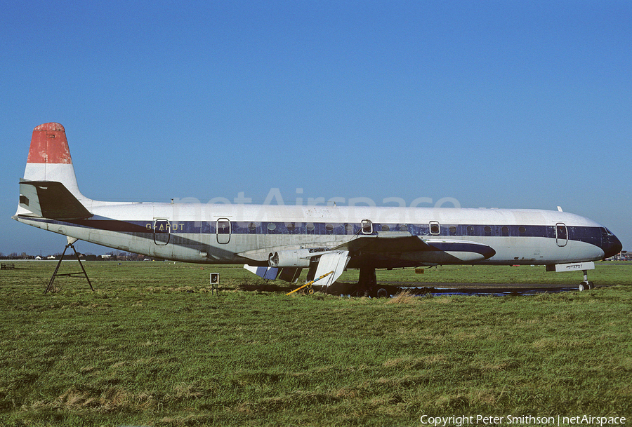 (Private) De Havilland Comet 4 (G-APDT) | Photo 267839