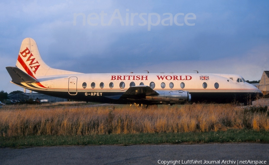 British World Airlines Vickers Viscount 806 (G-APEY) | Photo 415850