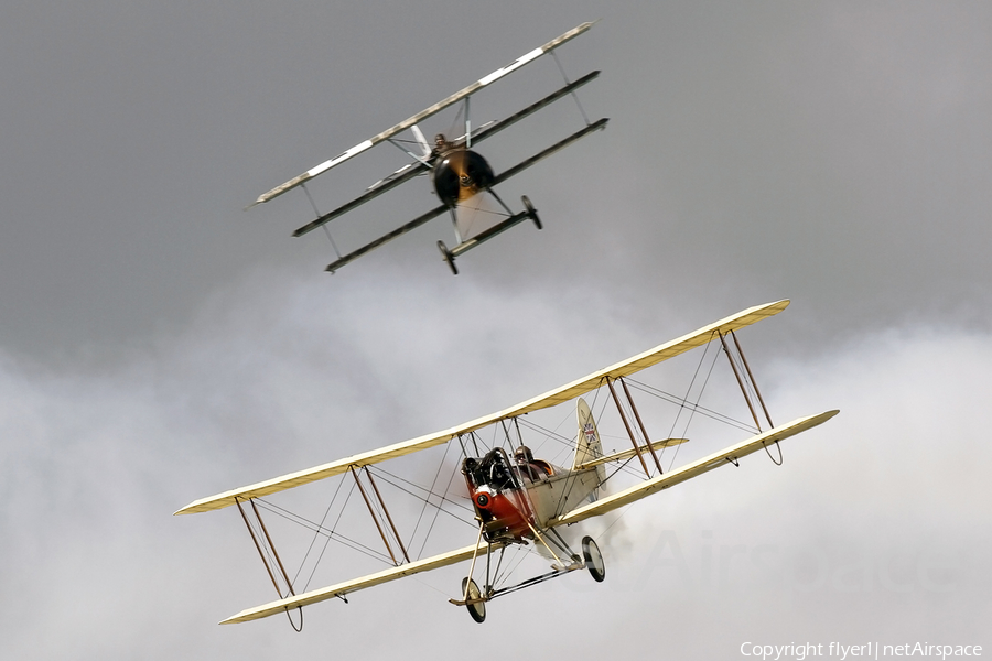 (Private) Royal Aircraft Factory B.E.2c (Replica) (G-AWYI) | Photo 67788