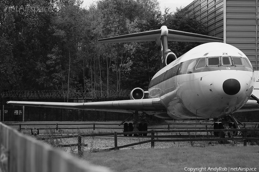 BEA -British European Airways Hawker Siddeley HS.121 Trident 3B (G-AWZK) | Photo 385061