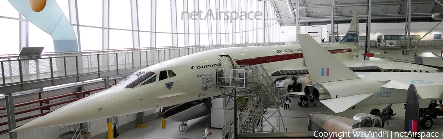 United Kingdom Ministry of Trade and Industry Aerospatiale-BAC Concorde 101 (G-AXDN) | Photo 442195