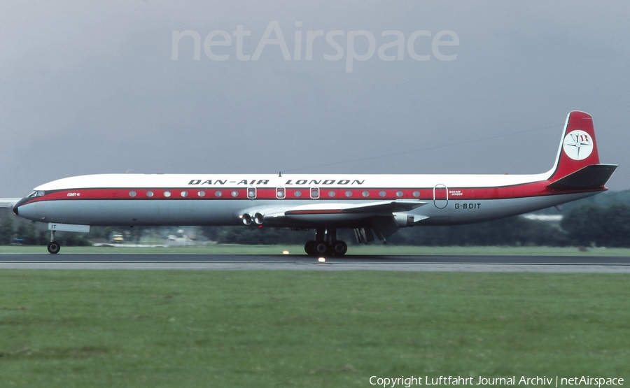 Dan-Air London De Havilland Comet 4C (G-BDIT) | Photo 416479