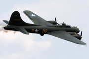 (Private) Boeing B-17G Flying Fortress (G-BEDF) at  Duxford, United Kingdom