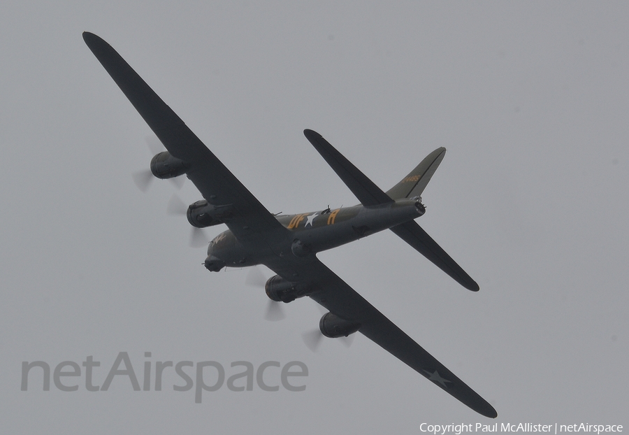 (Private) Boeing B-17G Flying Fortress (G-BEDF) | Photo 389582