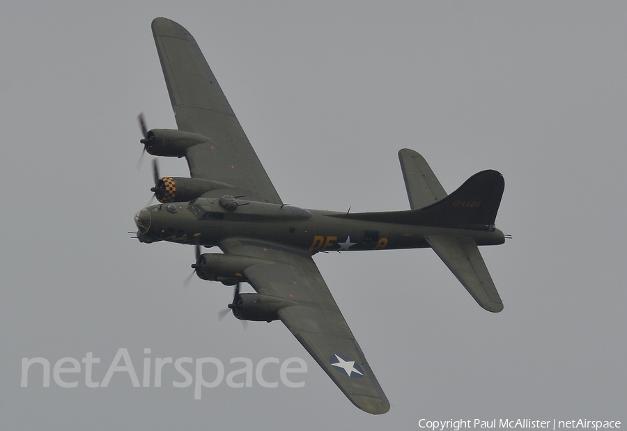 (Private) Boeing B-17G Flying Fortress (G-BEDF) | Photo 391008