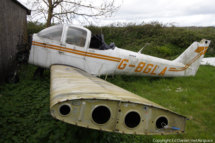 (Private) Piper PA-38-112 Tomahawk (G-BGLA) | Photo 76601