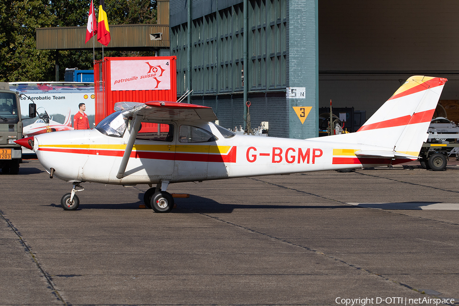 (Private) Cessna F172G Skyhawk (G-BGMP) | Photo 348325