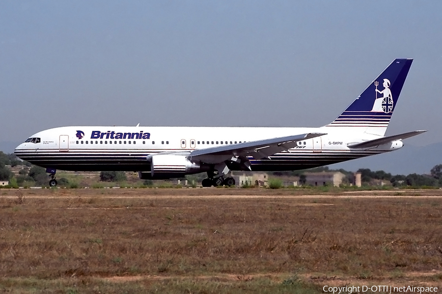 Britannia Airways Boeing 767-204 (G-BKPW) | Photo 143622