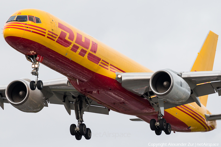 DHL Air Boeing 757-236(SF) (G-BMRB) | Photo 344865