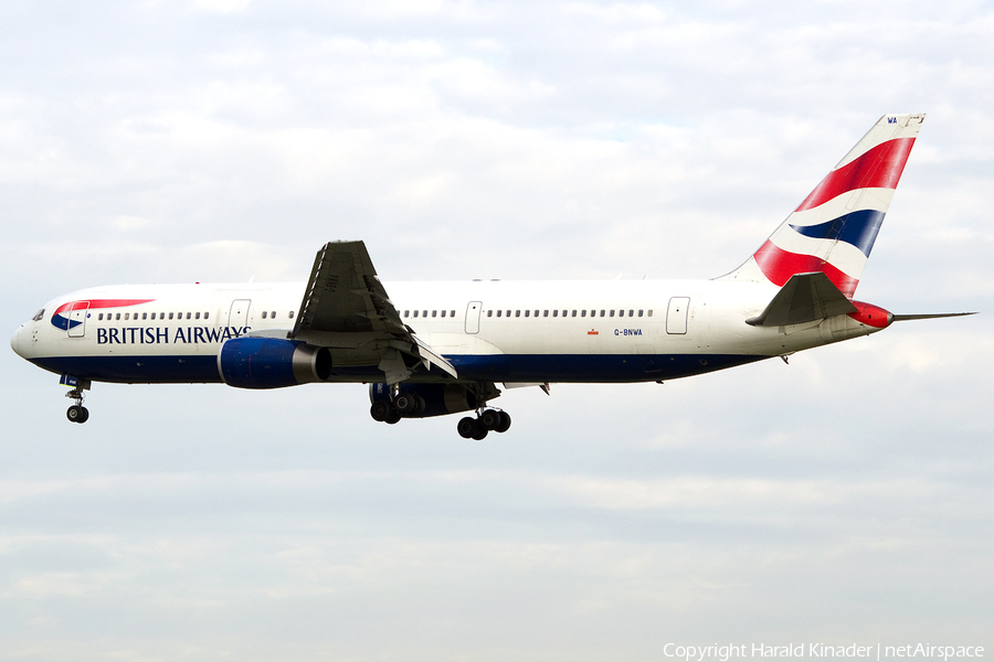 British Airways Boeing 767-336(ER) (G-BNWA) | Photo 303232