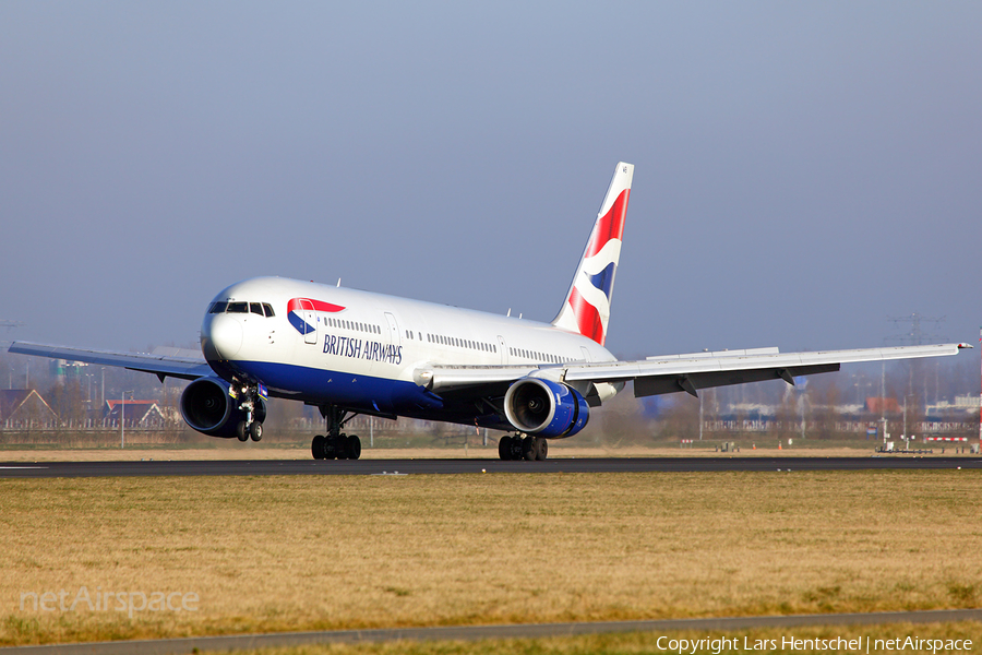British Airways Boeing 767-336(ER) (G-BNWB) | Photo 70485