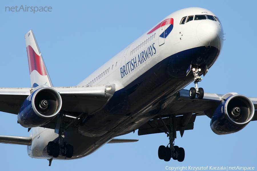 British Airways Boeing 767-336(ER) (G-BNWM) | Photo 24049
