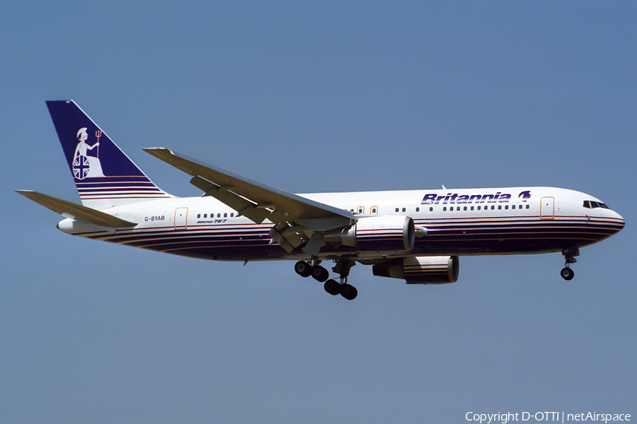 Britannia Airways Boeing 767-204(ER) (G-BYAB) | Photo 422308