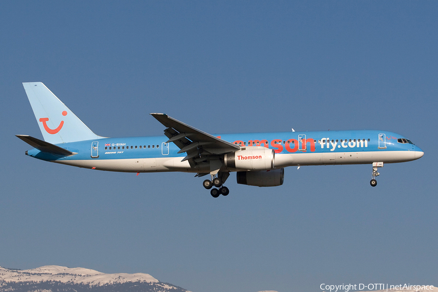 Thomsonfly Boeing 757-204 (G-BYAH) | Photo 272131