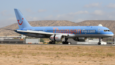 Thomsonfly Boeing 757-204 (G-BYAT) at  Alicante - El Altet, Spain