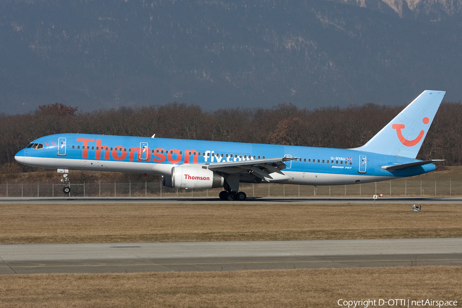 Thomsonfly Boeing 757-204 (G-BYAU) | Photo 272153
