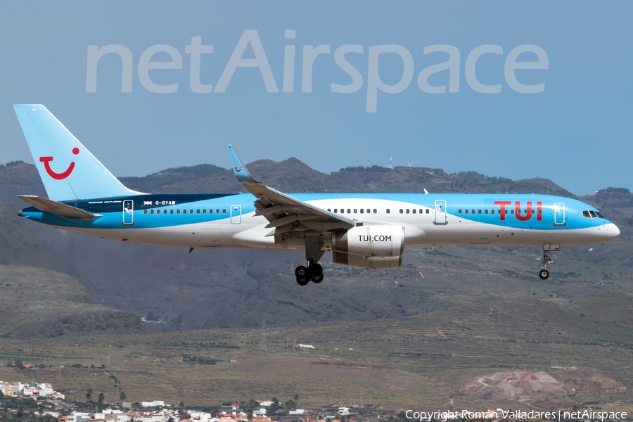 TUI Airways UK Boeing 757-204 (G-BYAW) | Photo 338910