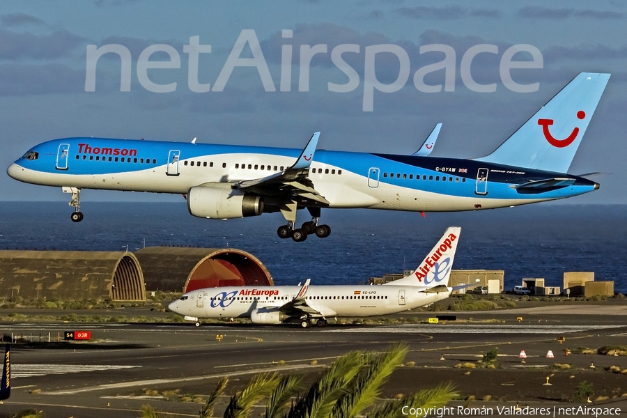 Thomson Airways Boeing 757-204 (G-BYAW) | Photo 338064