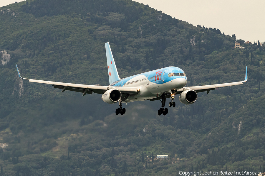 TUI Airways UK Boeing 757-204 (G-BYAY) | Photo 246970