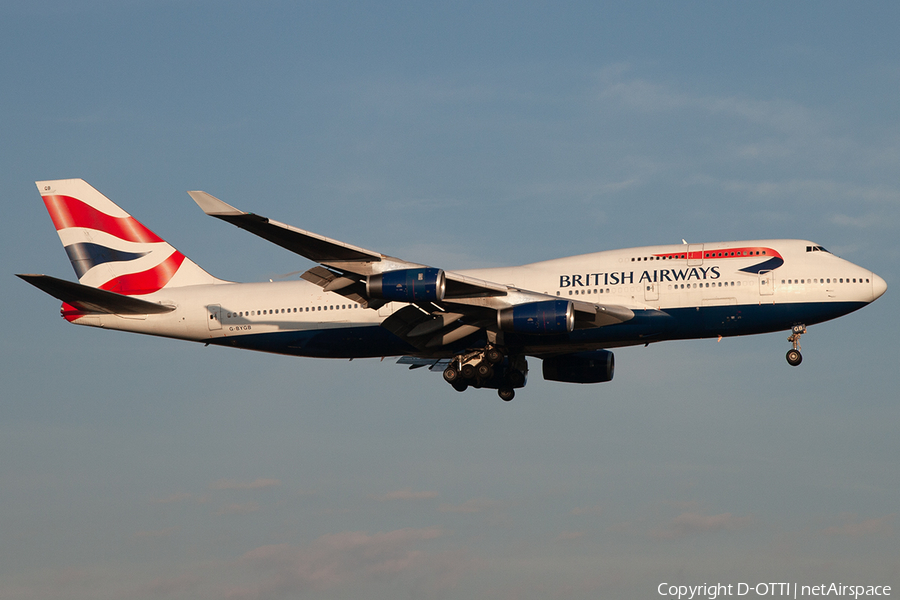 British Airways Boeing 747-436 (G-BYGB) | Photo 246602