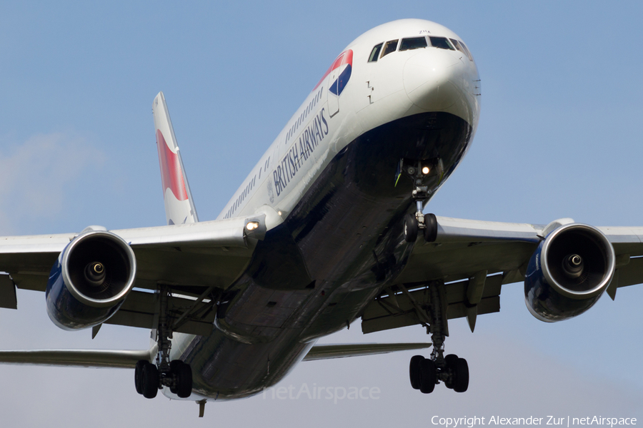 British Airways Boeing 767-336(ER) (G-BZHA) | Photo 136494