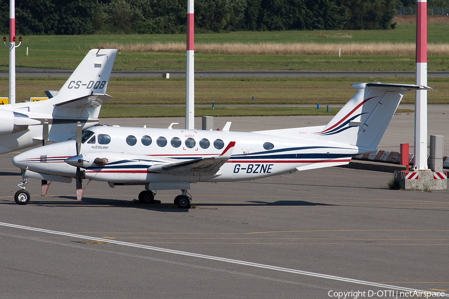 (Private) Beech King Air 350 (G-BZNE) | Photo 509560