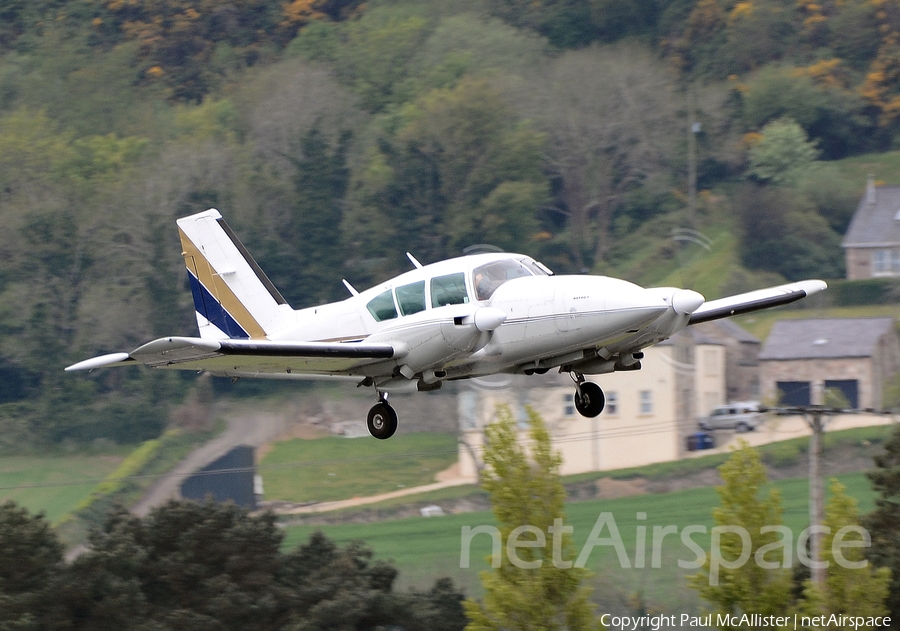 (Private) Piper PA-23-250 Aztec F (G-CALL) | Photo 160675