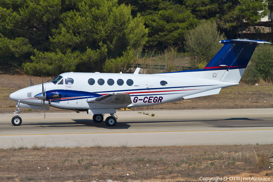 CEGA Aviation Beech King Air 200 (G-CEGR) | Photo 367811