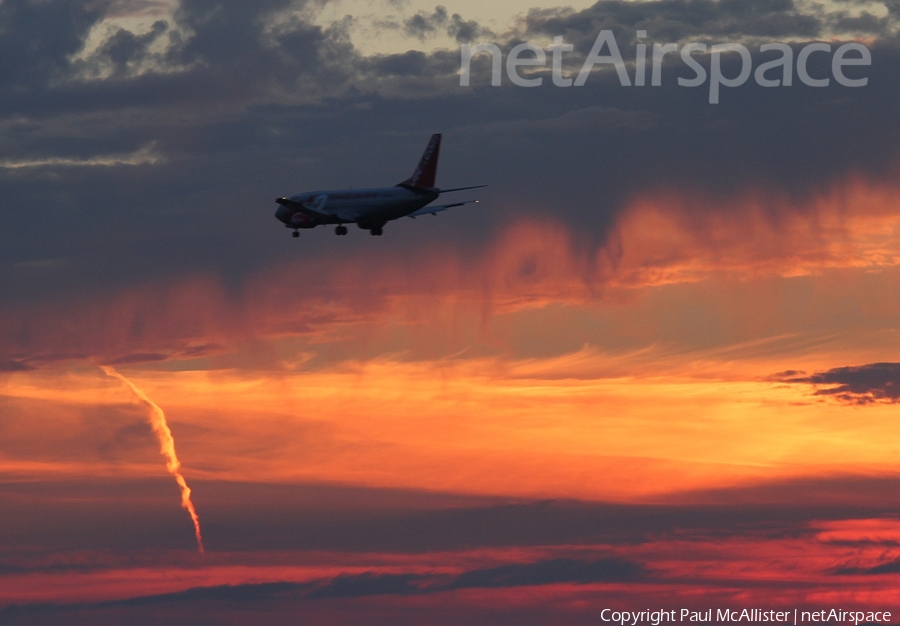 Jet2 Boeing 737-377 (G-CELV) | Photo 10525