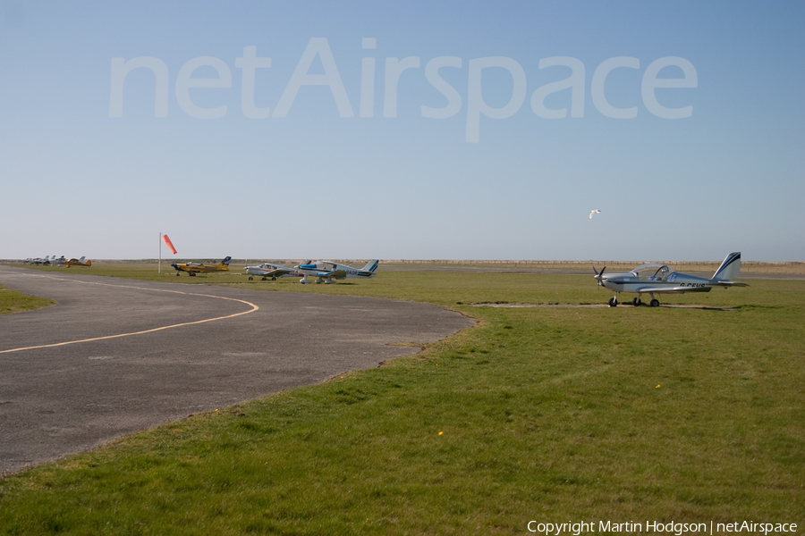 (Private) Evektor-Aerotechnik EV-97 TeamEurostar UK (G-CEVS) | Photo 3908
