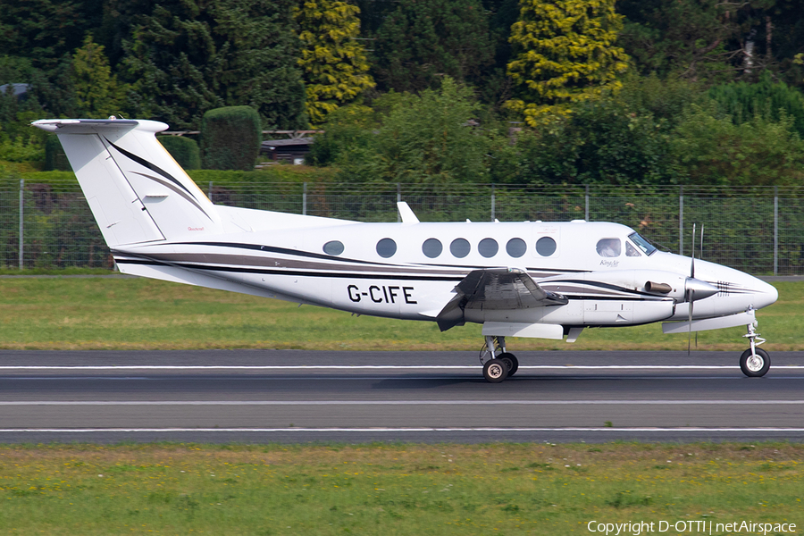 2Excel Aviation Beech King Air B200 (G-CIFE) | Photo 344612