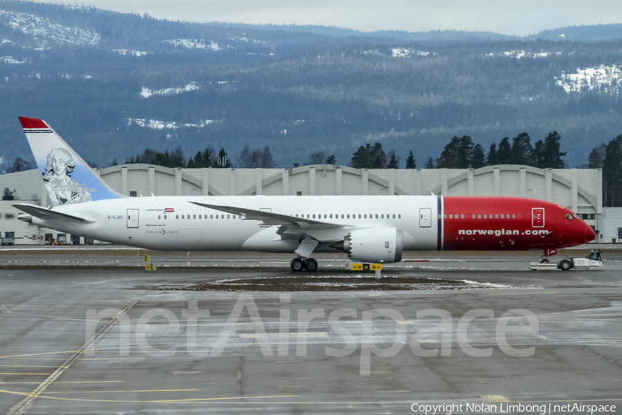 Norwegian Air UK Boeing 787-9 Dreamliner (G-CJGI) | Photo 384330