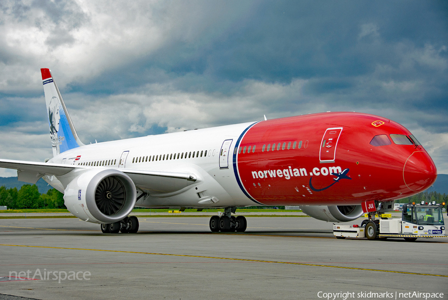 Norwegian Air UK Boeing 787-9 Dreamliner (G-CJUI) | Photo 165855