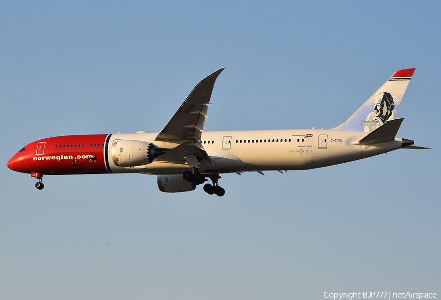 Norwegian Air UK Boeing 787-9 Dreamliner (G-CJUL) | Photo 202144